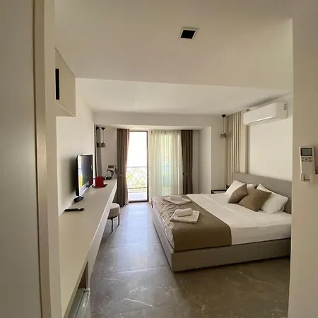 Reatred In Kalkan Κας