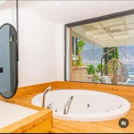 Reatred In Kalkan Apartmanhotel
