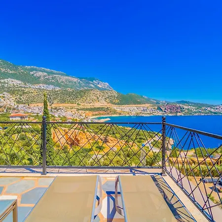 Reatred In Kalkan Aparthotel 3*