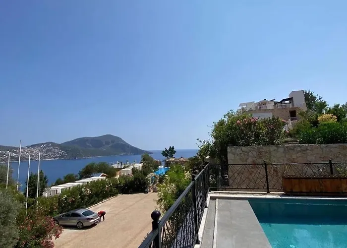 Reatred In Kalkan Apart Otel
